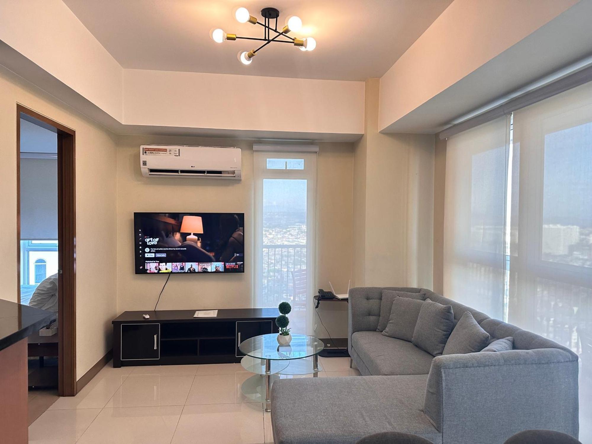 Premium Executive Suite At Venice Luxury Residences Manila Exterior photo