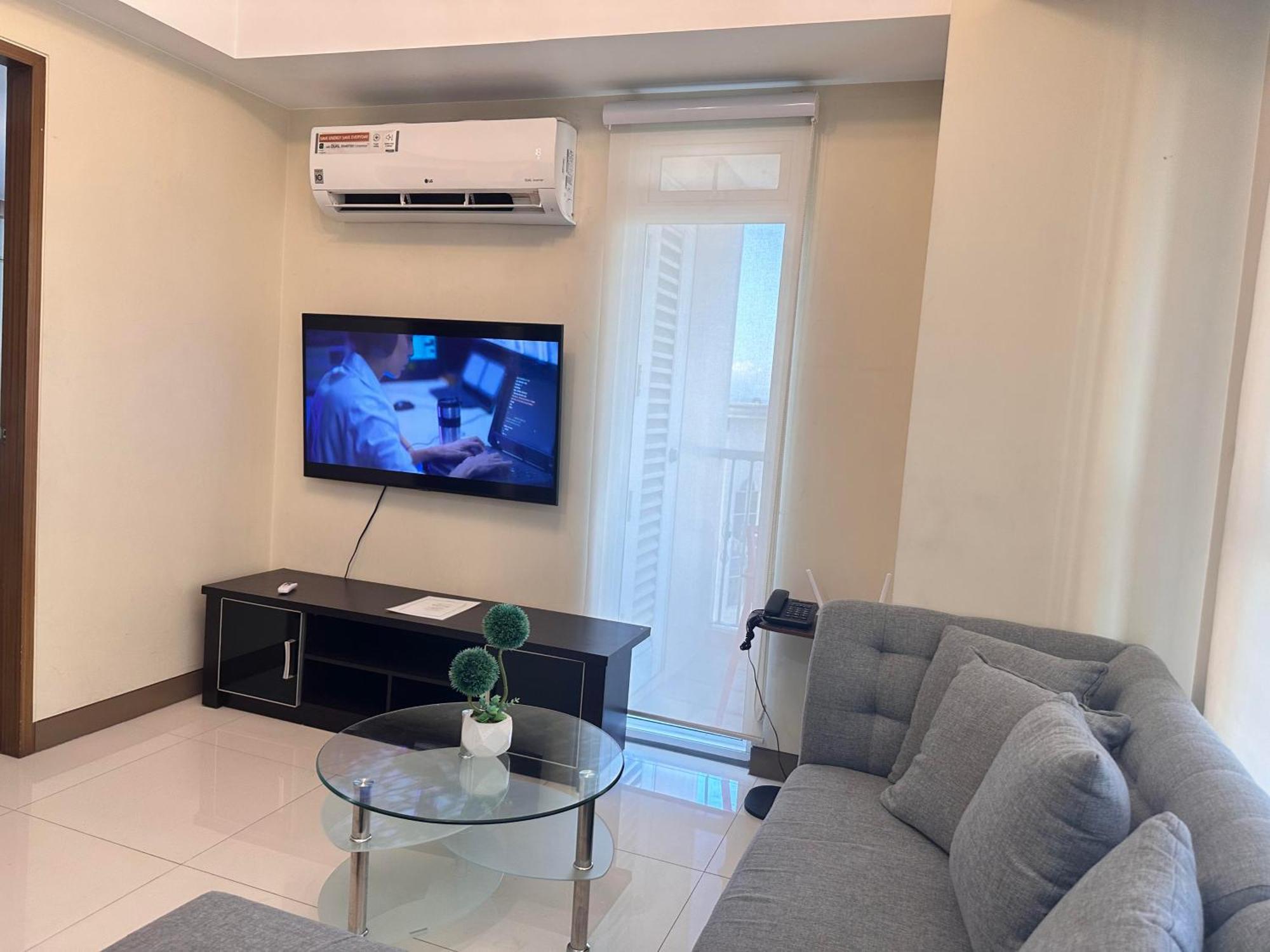 Premium Executive Suite At Venice Luxury Residences Manila Exterior photo